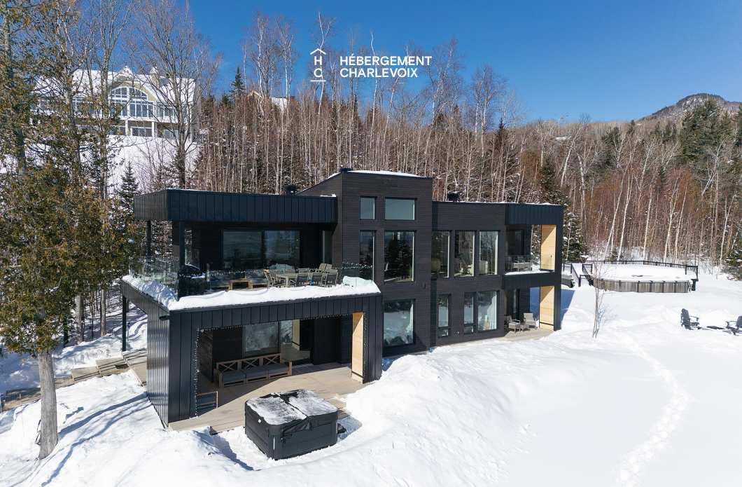 ALT-49 - Villa contemporaine offrant les splendeurs du St-Laurent!